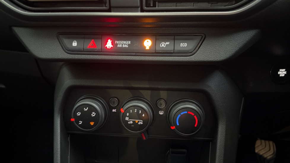 Dacia Sandero Stepway 1.0 TCe Expression 5dr Petrol Hatchback - Image 20