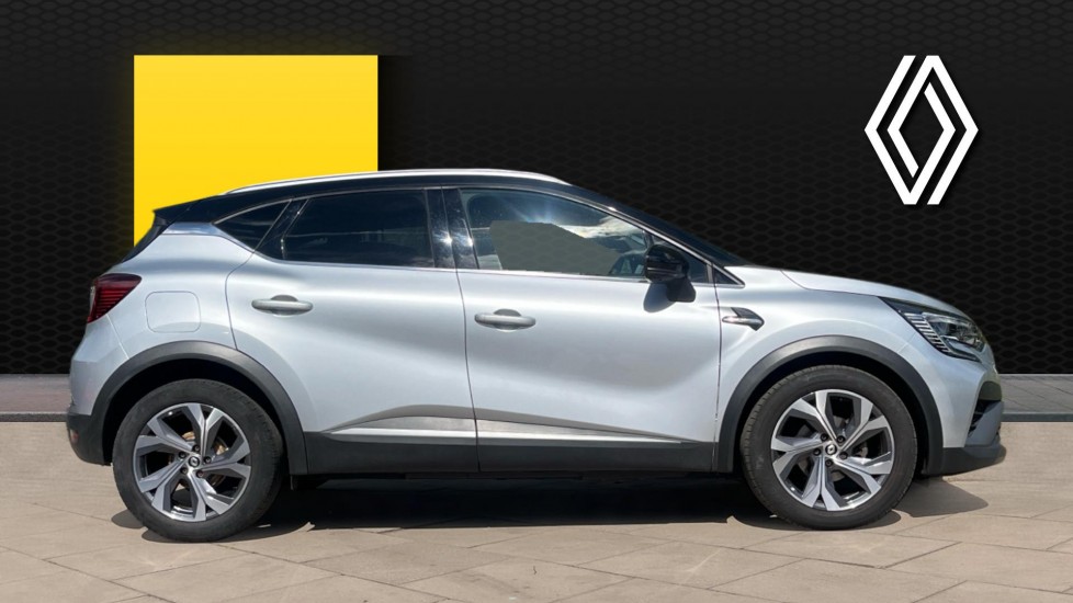 Renault Captur 1.3 Mild hybrid 140 R.S. Line 5dr Petrol Hatchback - Image 5