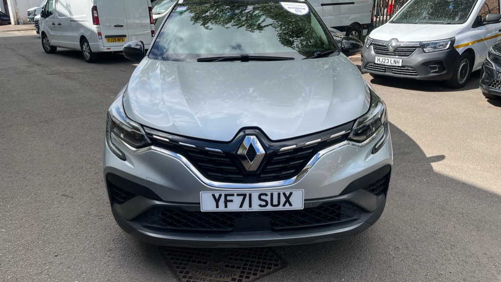 Renault Captur 1.3 Mild hybrid 140 R.S. Line 5dr Petrol Hatchback - Image 8