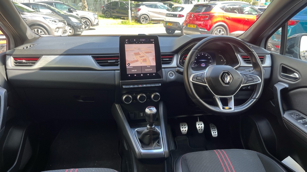 Renault Captur 1.3 Mild hybrid 140 R.S. Line 5dr Petrol Hatchback - Image 10