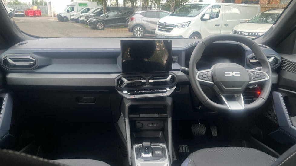 Dacia Bigster 1.8 Hybrid 155 Expression 5dr Auto Hybrid Estate - Image 10