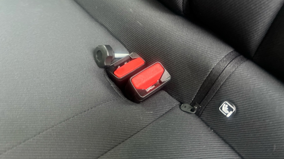 Dacia Bigster 1.8 Hybrid 155 Expression 5dr Auto Hybrid Estate - Image 17