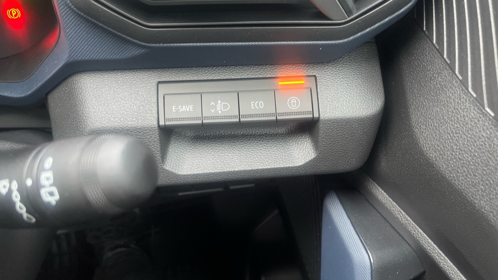 Dacia Bigster 1.8 Hybrid 155 Expression 5dr Auto Hybrid Estate - Image 33