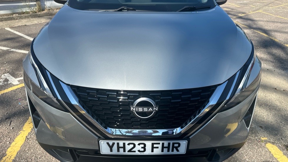 Nissan Qashqai 1.3 DiG-T MH 158 Acenta Premium 5dr Xtronic Petrol Hatchback - Image 8