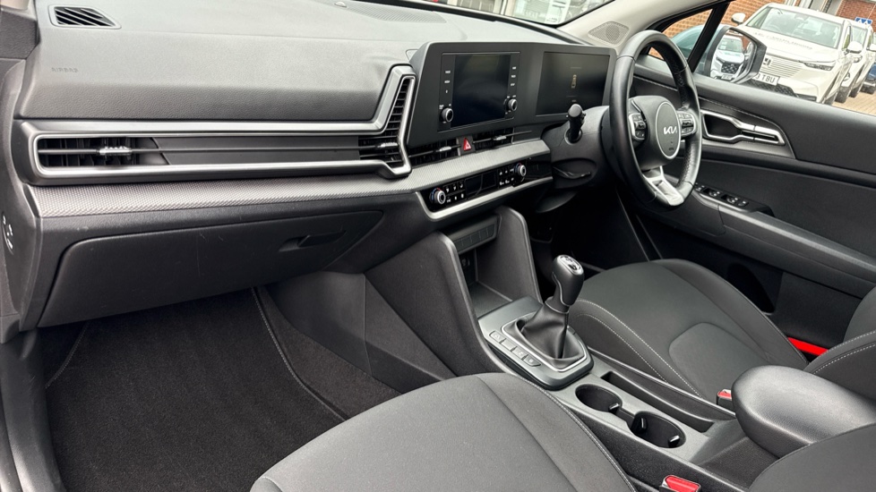 Kia Sportage 1.6T GDi ISG 2 5dr Petrol Estate - Image 9