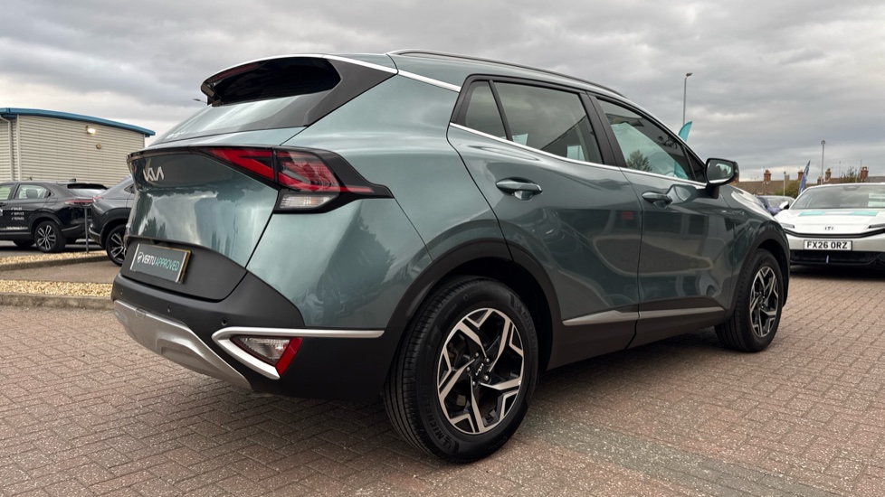 Kia Sportage 1.6T GDi ISG 2 5dr Petrol Estate - Image 30