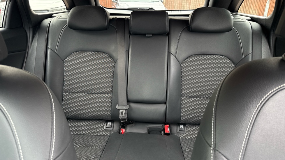 Kia Ceed 1.5T GDi ISG 3 5dr Petrol Hatchback - Image 15