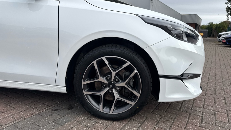 Kia Ceed 1.5T GDi ISG 3 5dr Petrol Hatchback - Image 22