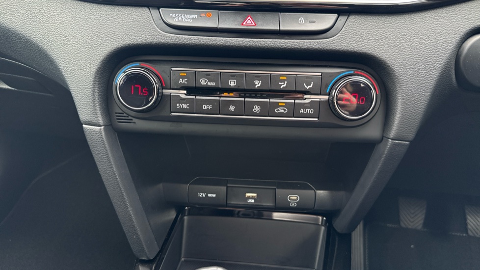 Kia Ceed 1.5T GDi ISG 3 5dr Petrol Hatchback - Image 45