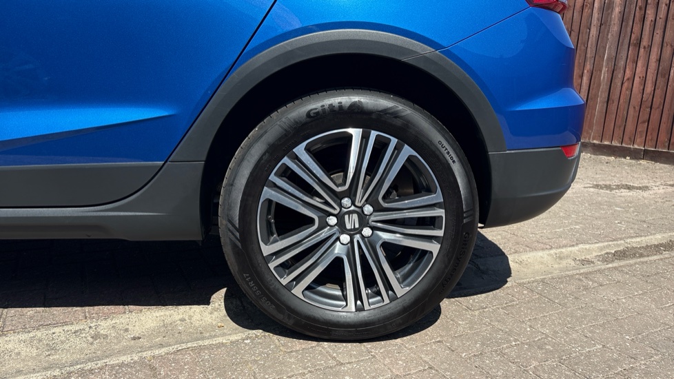 SEAT Arona 1.0 TSI 115 SE Technology 5dr DSG Petrol Hatchback - Image 27