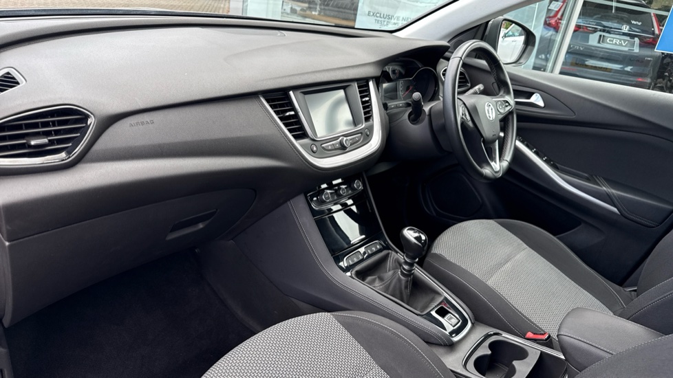 Vauxhall Grandland X 1.2 Turbo SE Premium 5dr Petrol Hatchback - Image 9
