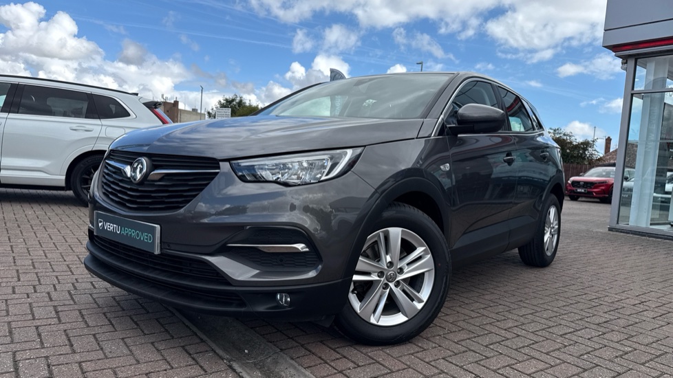 Vauxhall Grandland X 1.2 Turbo SE Premium 5dr Petrol Hatchback - Image 23