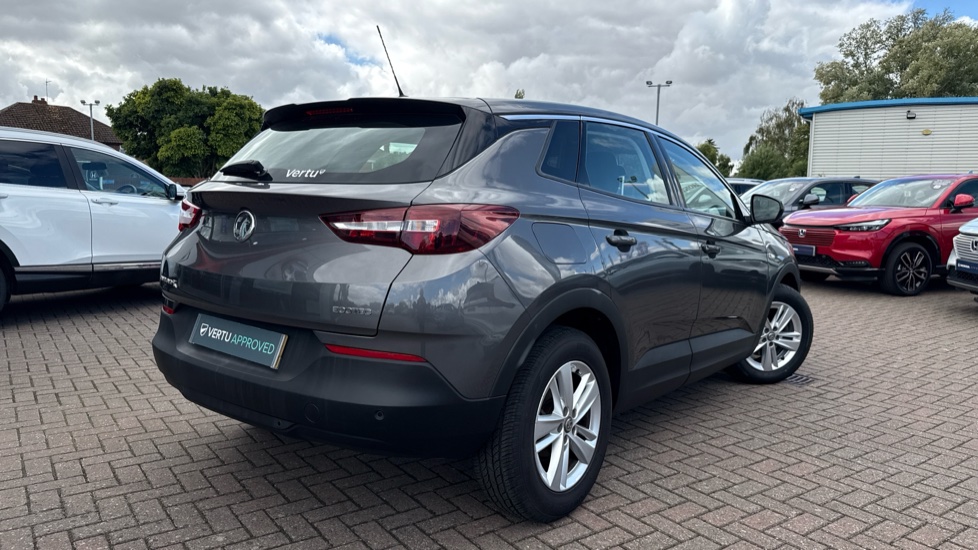 Vauxhall Grandland X 1.2 Turbo SE Premium 5dr Petrol Hatchback - Image 24