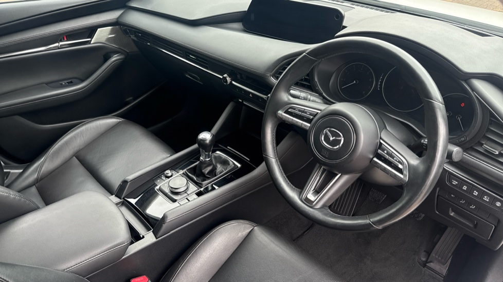 Mazda 3 2.0 Skyactiv-X MHEV GT Sport Tech 4dr Petrol Saloon - Image 11