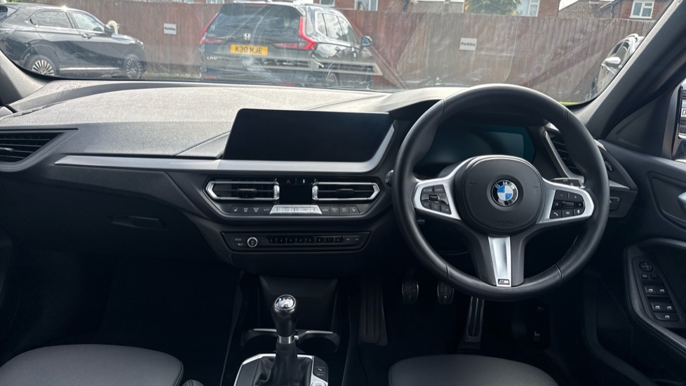 BMW 1 Series 118i [136] M Sport 5dr [Live Cockpit Professional] Petrol Hatchback - Image 10