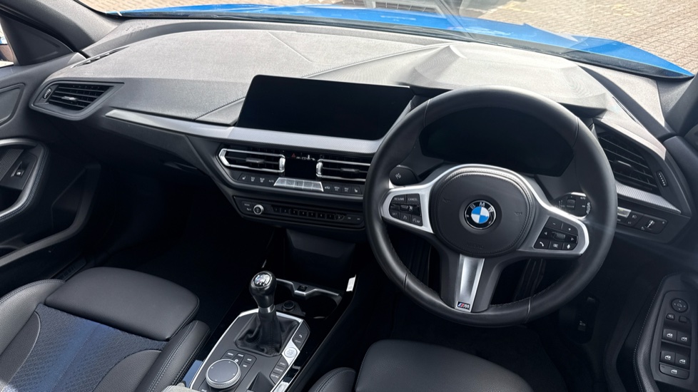 BMW 1 Series 118i [136] M Sport 5dr [Live Cockpit Professional] Petrol Hatchback - Image 11