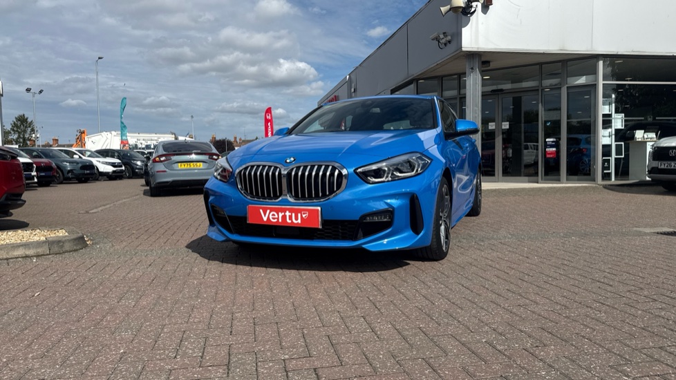 BMW 1 Series 118i [136] M Sport 5dr [Live Cockpit Professional] Petrol Hatchback - Image 23