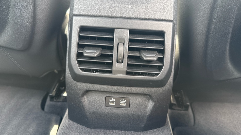 BMW 1 Series 118i [136] M Sport 5dr [Live Cockpit Professional] Petrol Hatchback - Image 29