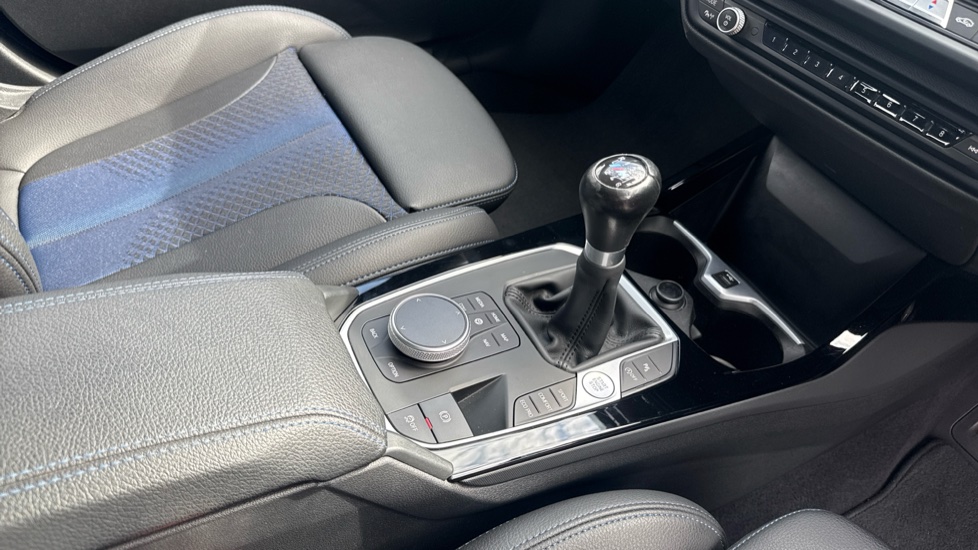 BMW 1 Series 118i [136] M Sport 5dr [Live Cockpit Professional] Petrol Hatchback - Image 32