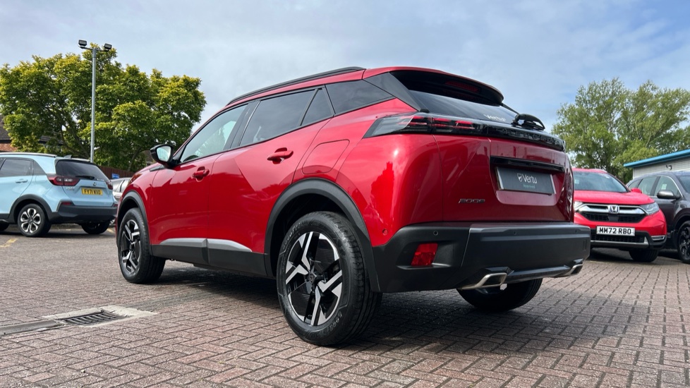 Peugeot 2008 1.2 PureTech 130 Allure 5dr EAT8 Petrol Estate - Image 26