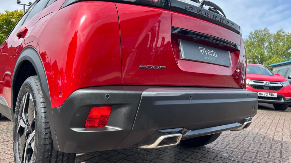 Peugeot 2008 1.2 PureTech 130 Allure 5dr EAT8 Petrol Estate - Image 28