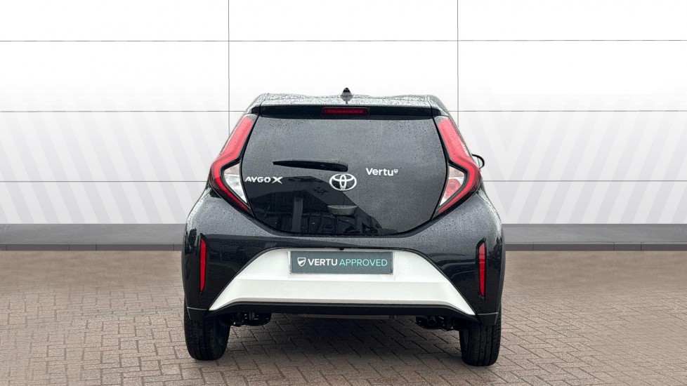 Toyota Aygo X 1.0 VVT-i Edge 5dr Petrol Hatchback - Image 6