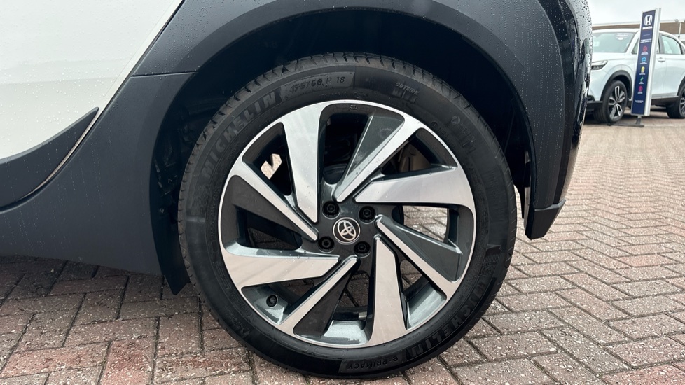 Toyota Aygo X 1.0 VVT-i Edge 5dr Petrol Hatchback - Image 25