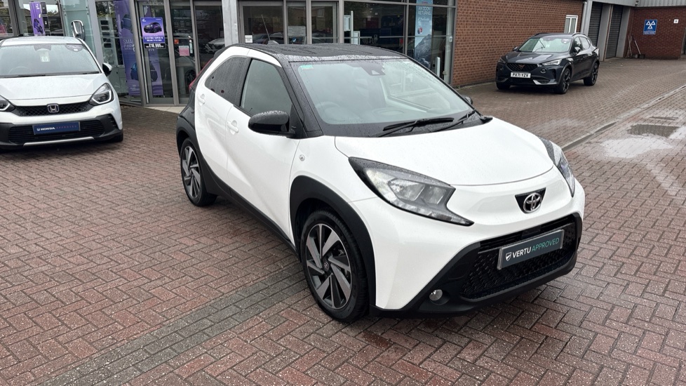 Toyota Aygo X 1.0 VVT-i Edge 5dr Petrol Hatchback - Image 27