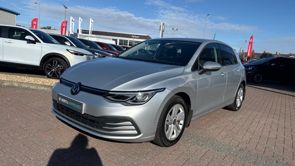 Volkswagen Golf 2.0 TDI Life 5dr DSG Diesel Hatchback - Image 21