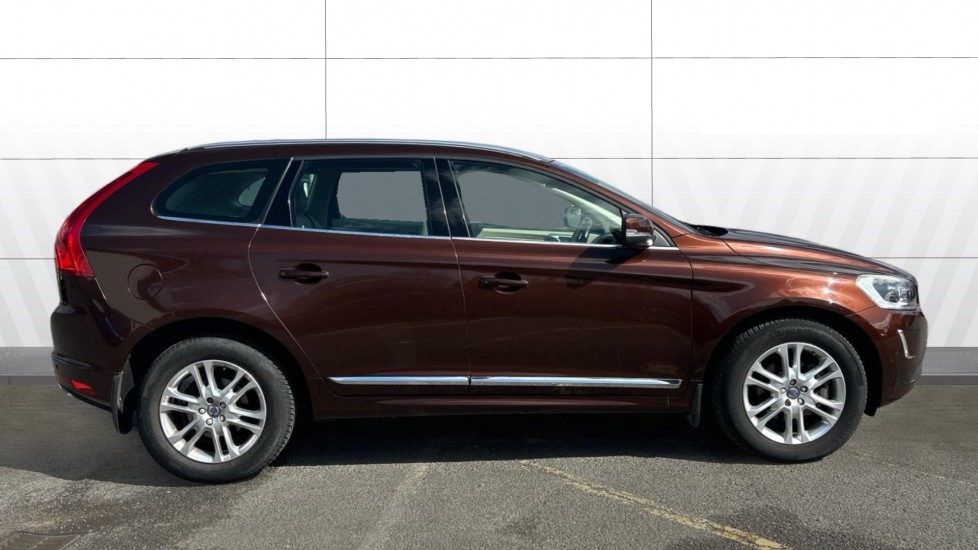 Volvo XC60 D5 [220] SE Lux Nav 5dr AWD Geartronic Diesel Estate - Image 5