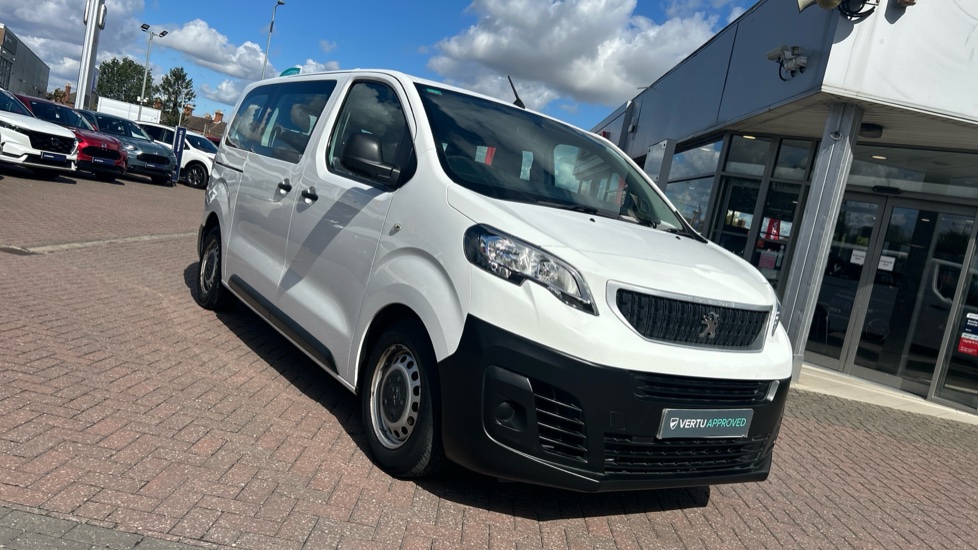 Peugeot Expert Combi 1.5 BlueHDi 120 Standard 6dr Diesel Estate - Image 21