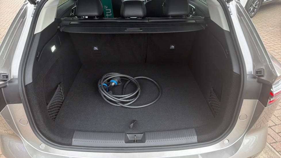 MG HS 1.5 T-GDI PHEV Trophy 5dr Auto Hatchback - Image 4