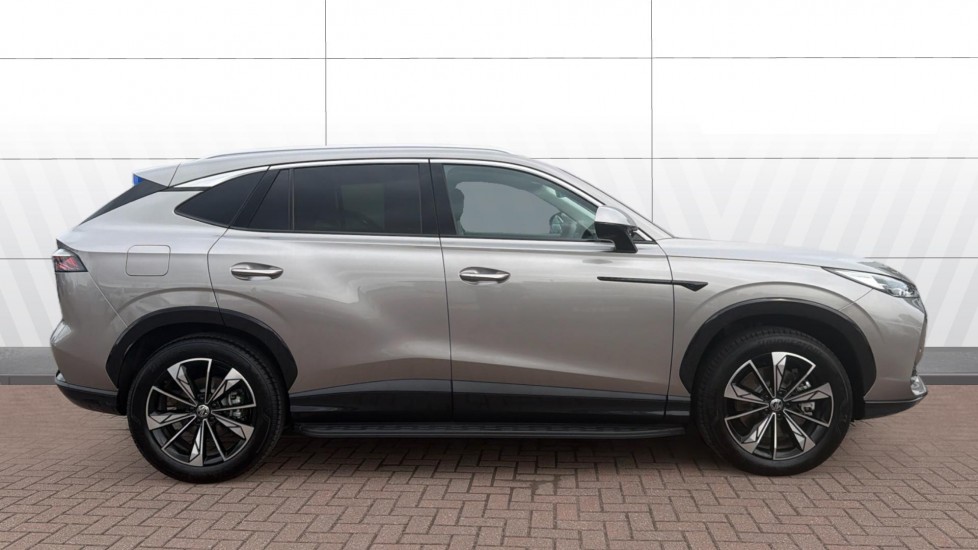 MG HS 1.5 T-GDI PHEV Trophy 5dr Auto Hatchback - Image 5