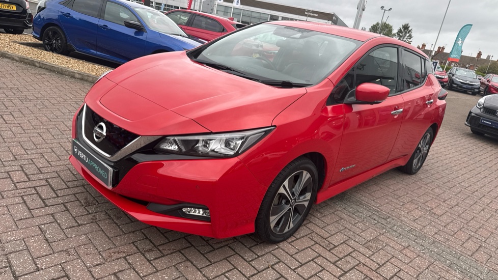 Nissan LEAF 110kW Tekna 40kWh 5dr Auto Electric Hatchback - Image 21