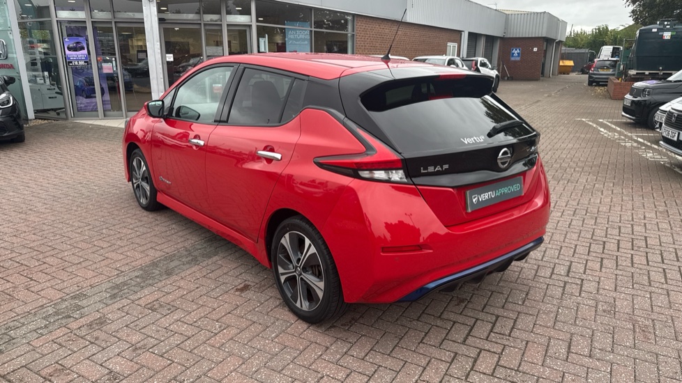 Nissan LEAF 110kW Tekna 40kWh 5dr Auto Electric Hatchback - Image 26
