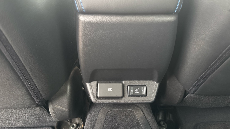 Nissan LEAF 110kW Tekna 40kWh 5dr Auto Electric Hatchback - Image 33