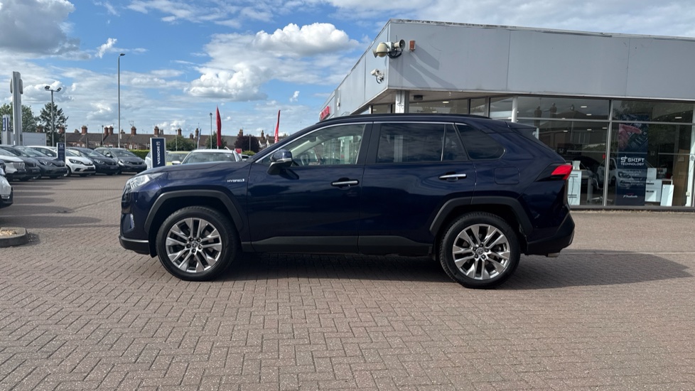 Toyota RAV4 2.5 VVT-i Hybrid Excel 5dr CVT 2WD Hybrid Estate - Image 24