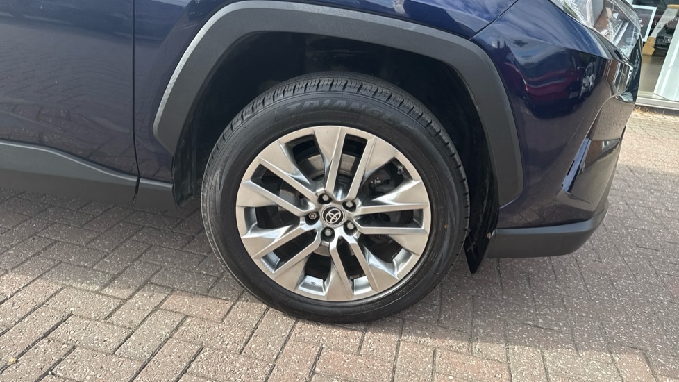 Toyota RAV4 2.5 VVT-i Hybrid Excel 5dr CVT 2WD Hybrid Estate - Image 31
