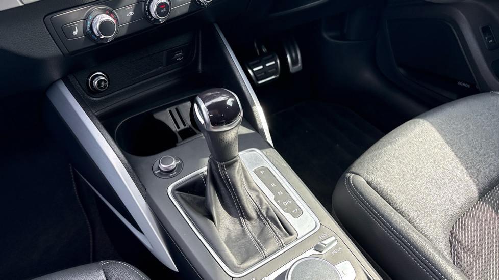 Audi Q2 35 TFSI S Line 5dr S Tronic Petrol Estate - Image 13