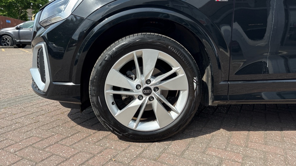Audi Q2 35 TFSI S Line 5dr S Tronic Petrol Estate - Image 22