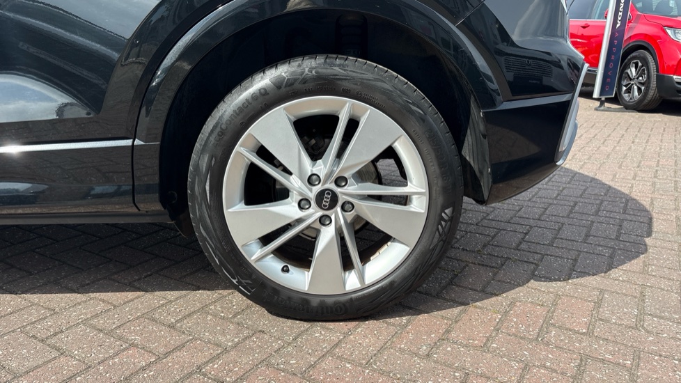 Audi Q2 35 TFSI S Line 5dr S Tronic Petrol Estate - Image 23
