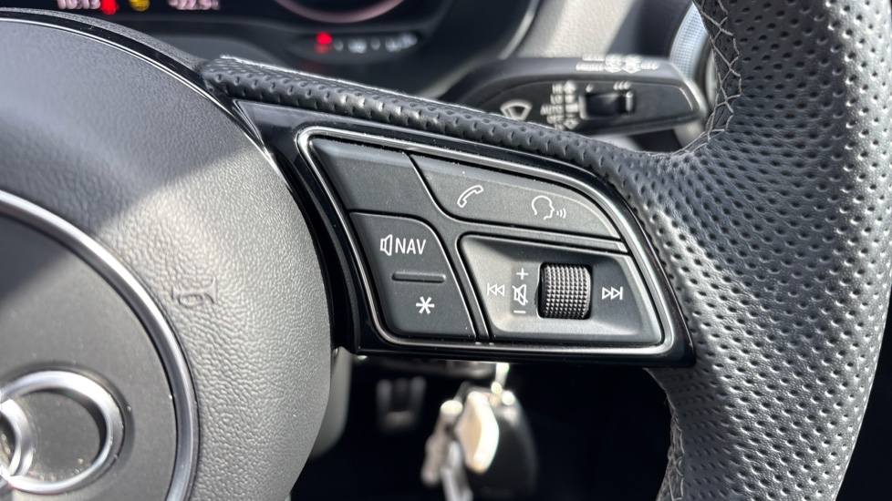 Audi Q2 35 TFSI S Line 5dr S Tronic Petrol Estate - Image 28