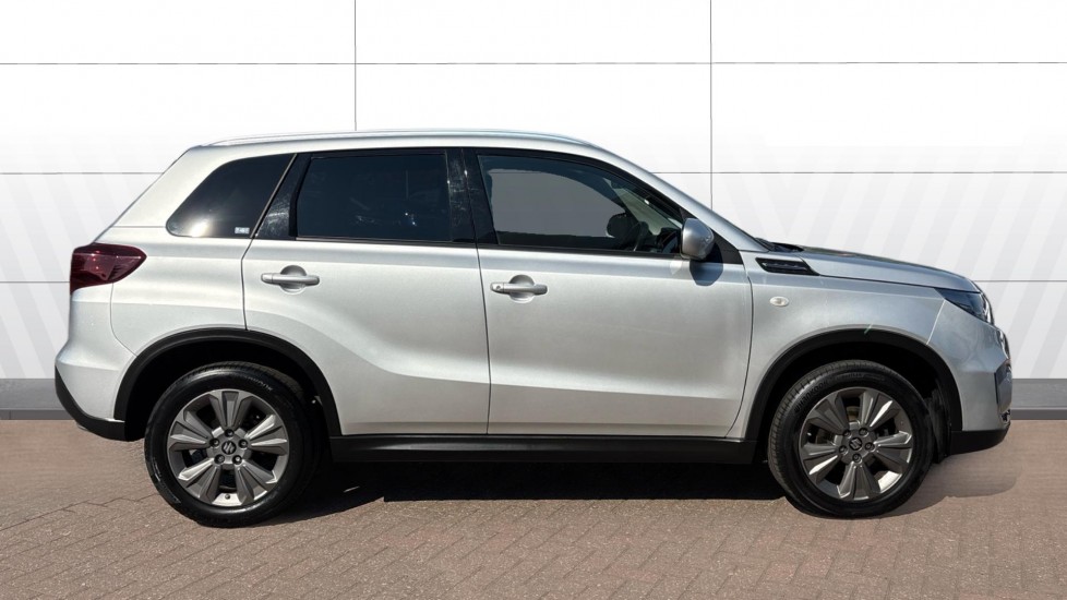 Suzuki Vitara 1.4 Boosterjet 48V Hybrid SZ-T 5dr Petrol Estate - Image 5
