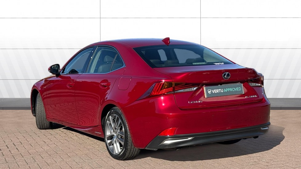 Lexus IS 300h 4dr CVT Auto Hybrid Saloon - Image 2