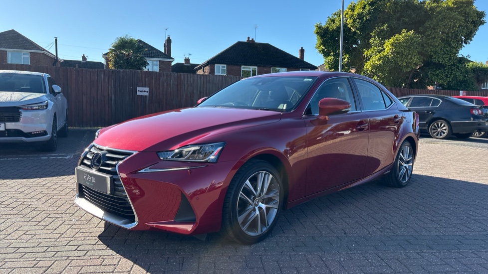 Lexus IS 300h 4dr CVT Auto Hybrid Saloon - Image 28