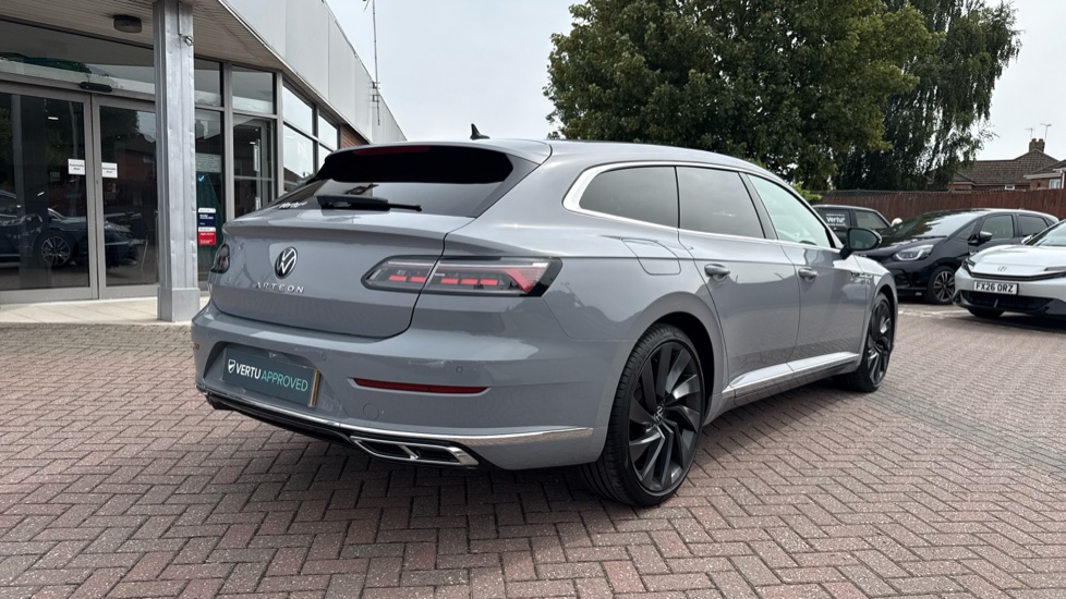Volkswagen Arteon 2.0 TDI 200 R-Line 5dr DSG Diesel Estate - Image 22