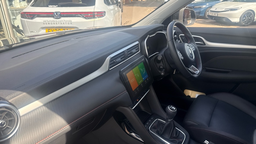 MG ZS 1.5 VTi-TECH Exclusive 5dr Petrol Hatchback - Image 9