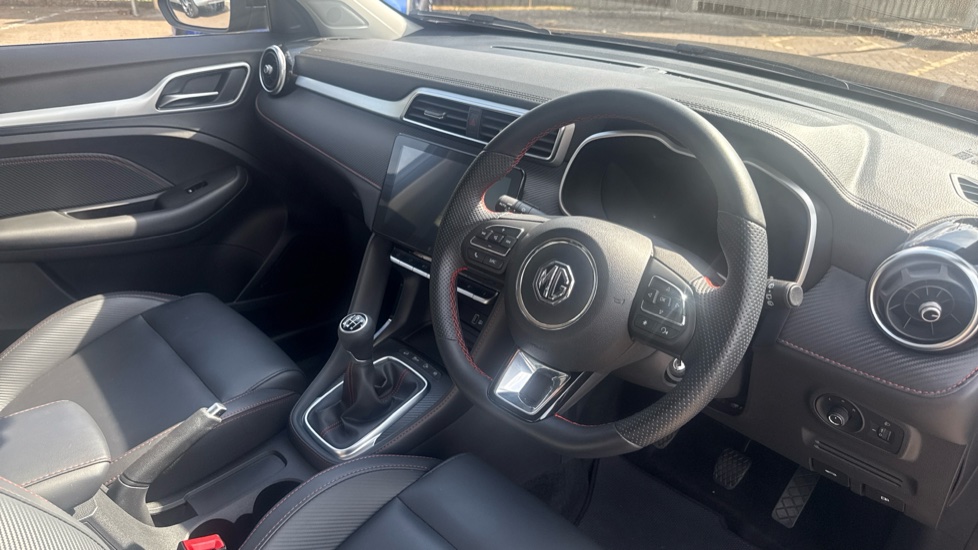 MG ZS 1.5 VTi-TECH Exclusive 5dr Petrol Hatchback - Image 11