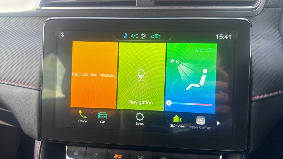 MG ZS 1.5 VTi-TECH Exclusive 5dr Petrol Hatchback - Image 12