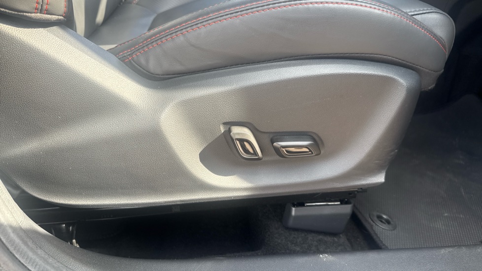 MG ZS 1.5 VTi-TECH Exclusive 5dr Petrol Hatchback - Image 27